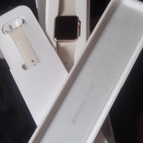 1 Apple I-WATCH SPORT LADYS - Picture 1 of 3